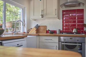 Kitchen- click for photo gallery